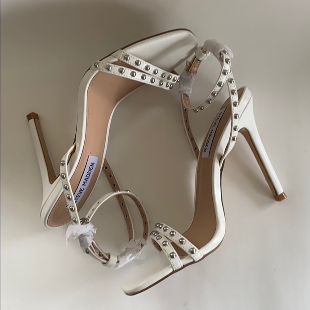 🆕 Steve Madden Saucey Heels size 5.5